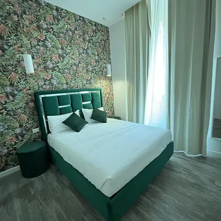 招待所 Eden Luxury Roma,colosseo,termini,centro Storico 4*