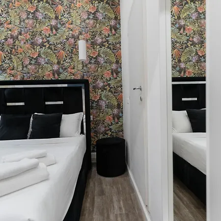 Eden Luxury Roma,colosseo,termini,centro Storico 4*