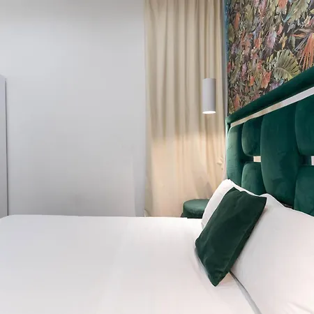 Eden Luxury Roma,colosseo,termini,centro Storico 4*