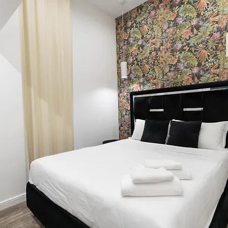 Eden Luxury Roma,colosseo,termini,centro Storico 4* Рим